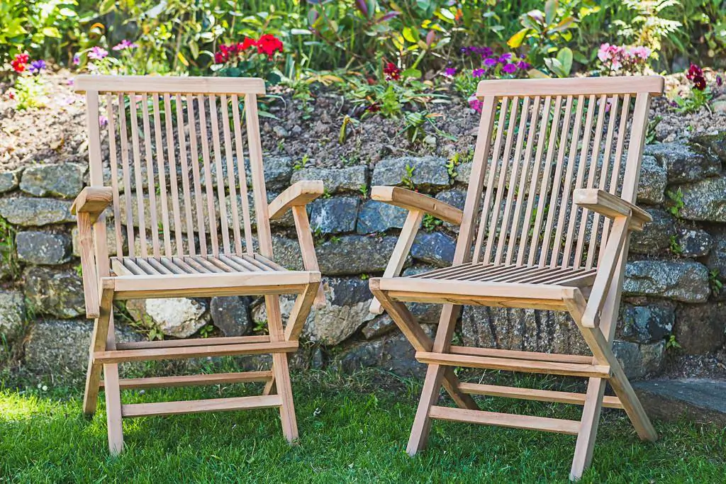 Classic Folding Teak Arm Chair (Pair)