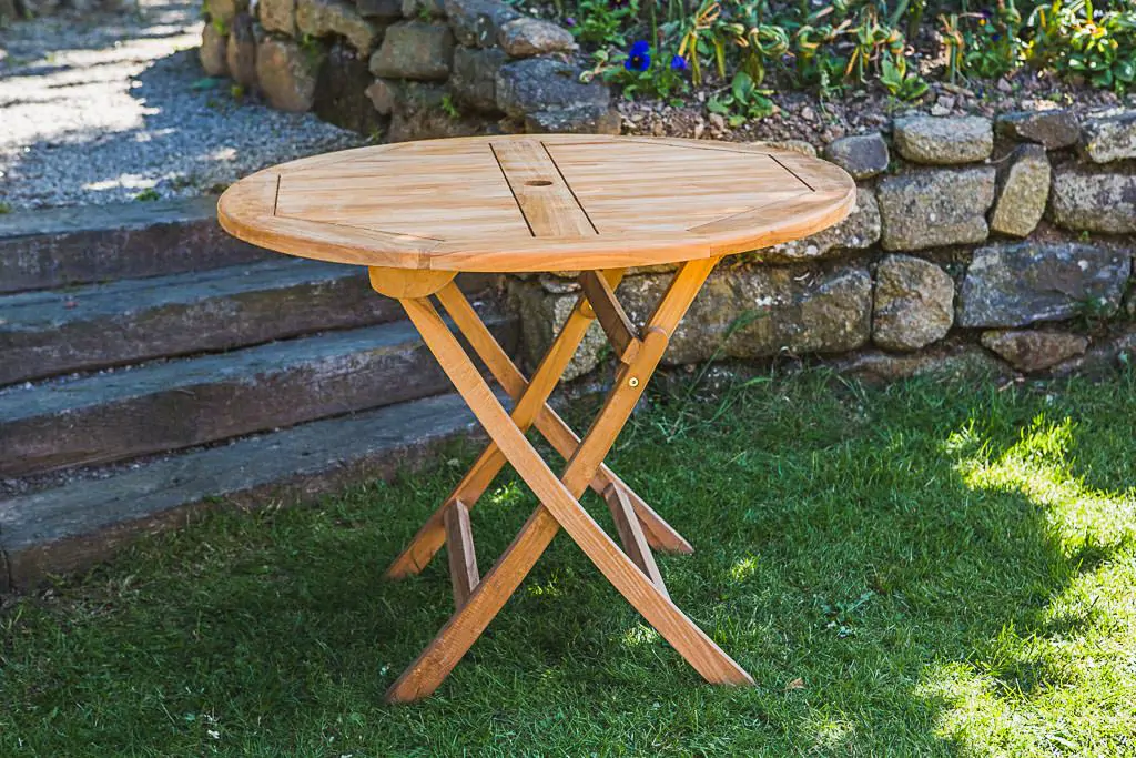 Circular Teak Folding Garden Table 1m