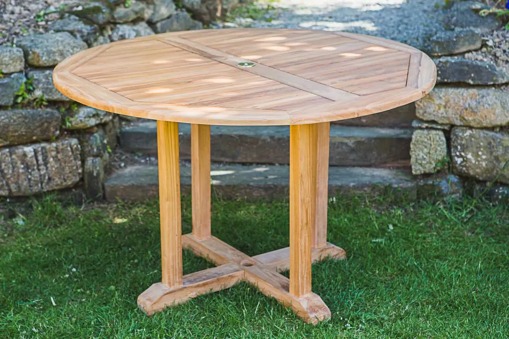 Circular Pedestal 1.2m Fixed Solid Teak Patio Table
