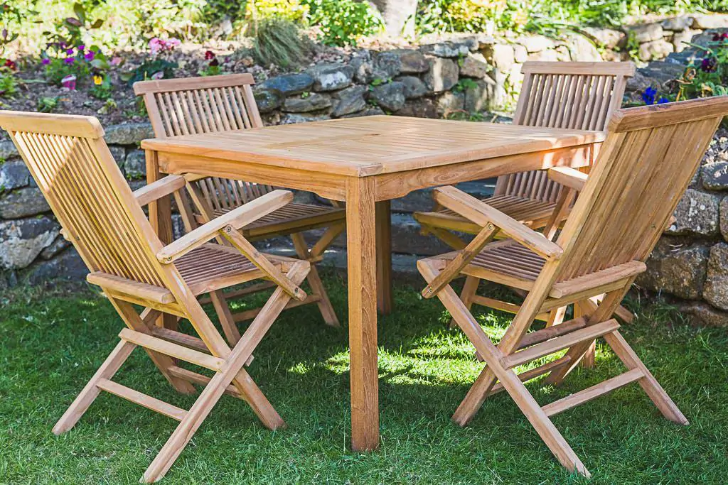 1m Solid Teak Fixed Square Table and Folding Arm Chair Patio Table and Chair Set