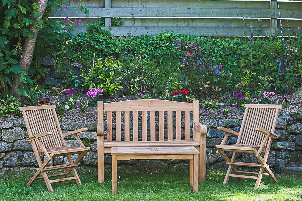 Solid Teak Outdoor Garden Set – Victoria Patio Bench, Rectangular Coffee Table and Folding Teak Patio Armchairs