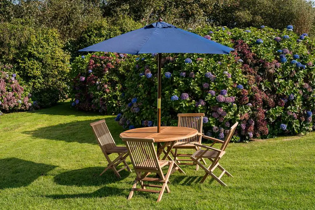 Navy Blue 2.5m Wooden Garden Parasol