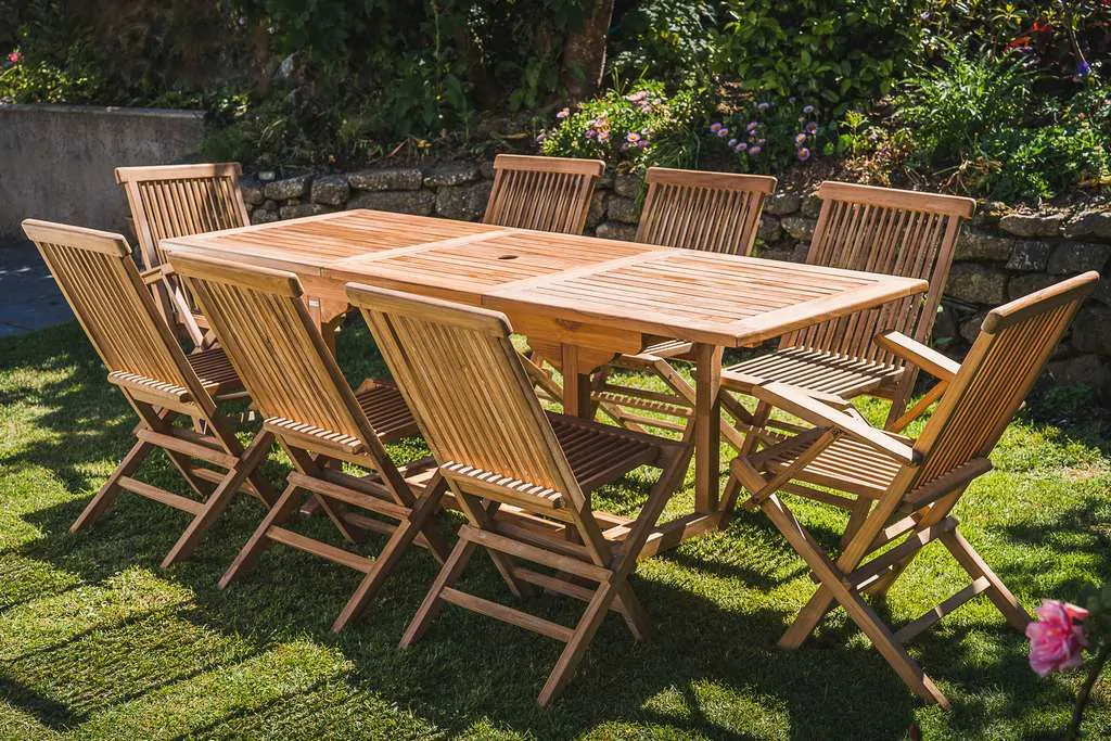 Rectangular Extending 1.5m – 2.1m Solid Teak Patio Set with 8 Folding Chairs Combo