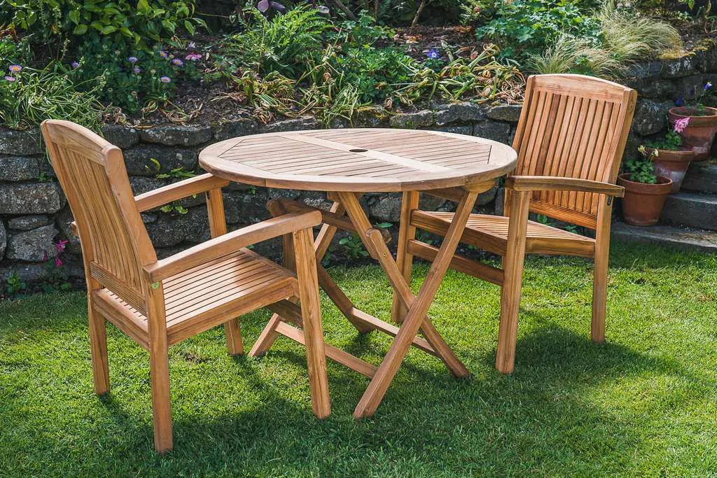 1m Solid Teak Circular Folding Patio Set with 2 Charlotte Stacking Chairs